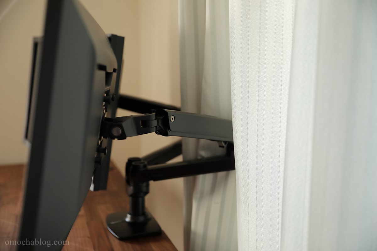 Amazonベーシックのモニターアームを設置してみた わしの おもちゃブログ